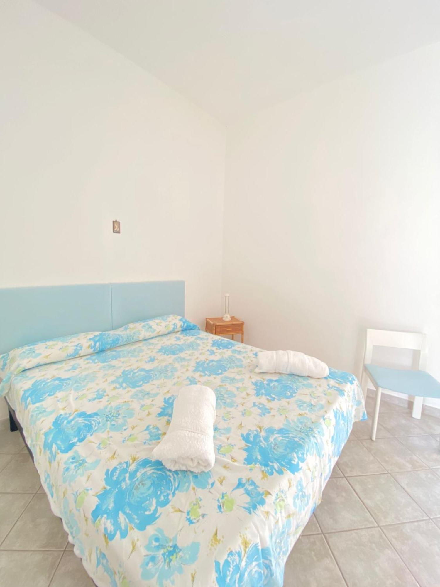 Euploia Apartment อีสเกีย ภายนอก รูปภาพ