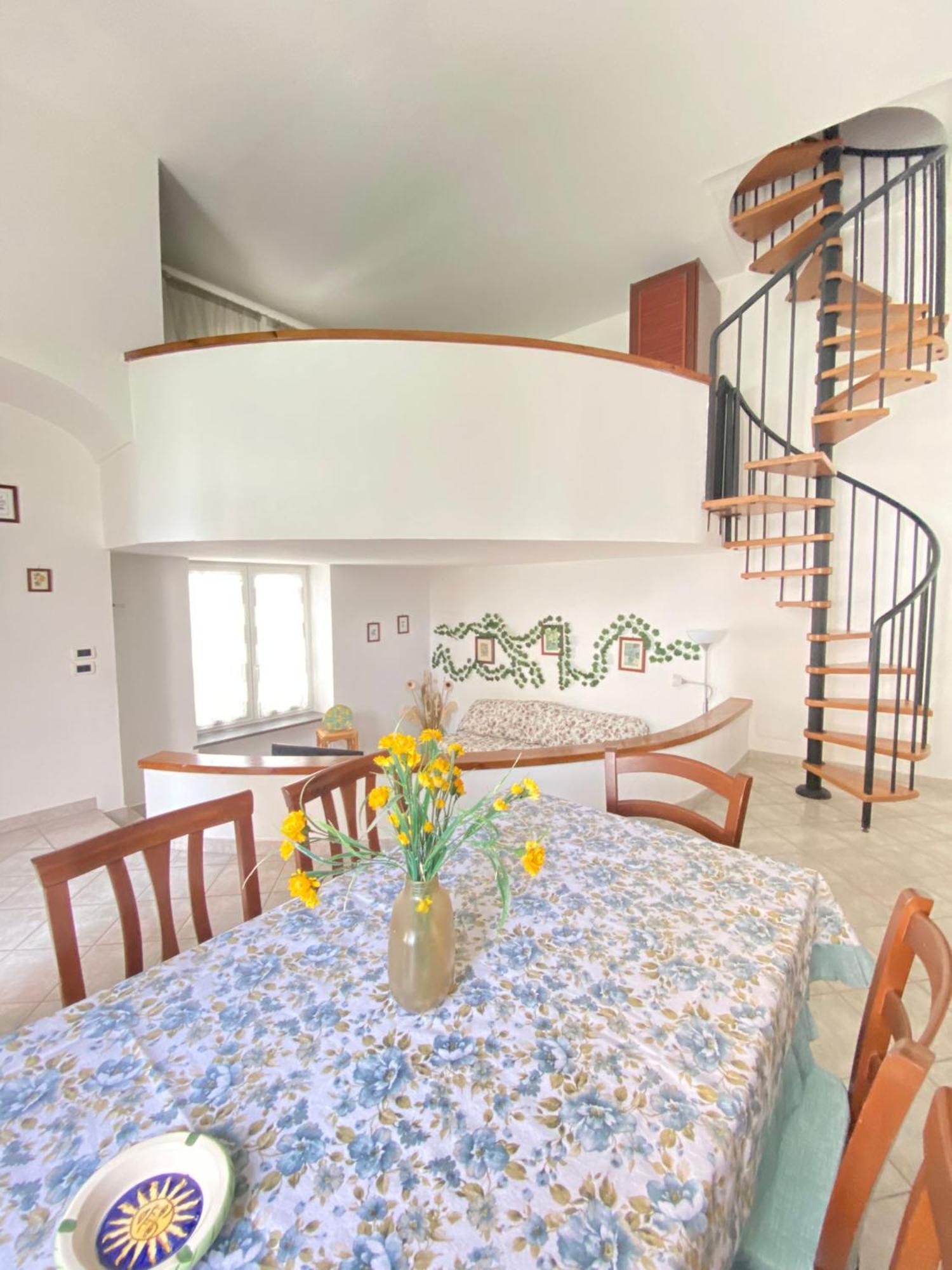 Euploia Apartment อีสเกีย ภายนอก รูปภาพ