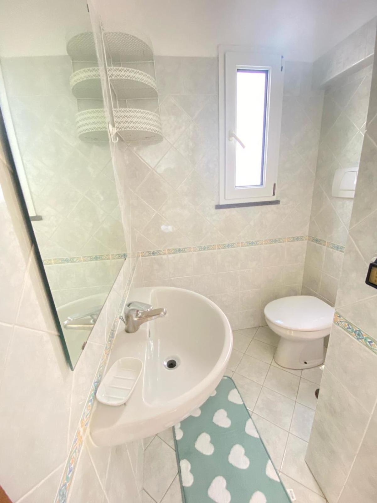 Euploia Apartment อีสเกีย ภายนอก รูปภาพ
