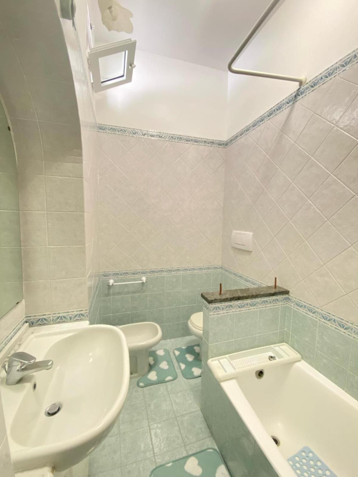 Euploia Apartment อีสเกีย ภายนอก รูปภาพ