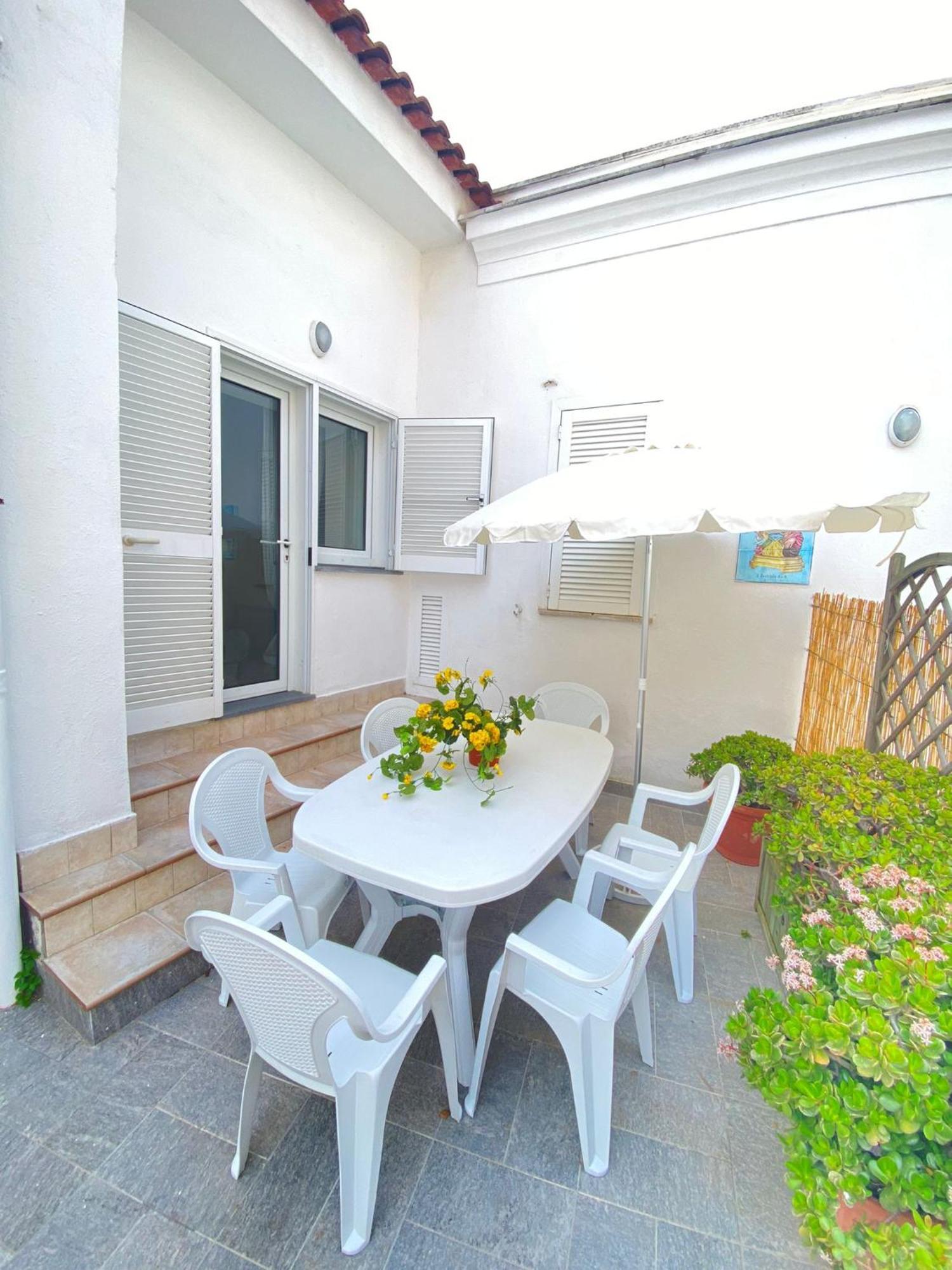 Euploia Apartment อีสเกีย ภายนอก รูปภาพ
